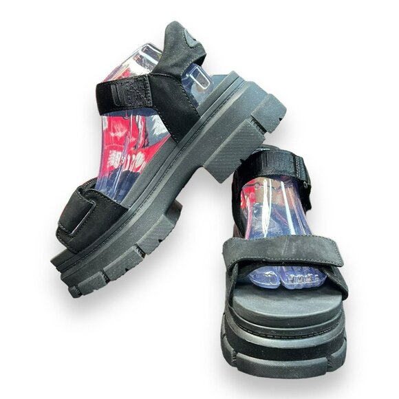 UGG Size 11 Women's Ashton Ankle in Black New - Picture 4 of 8